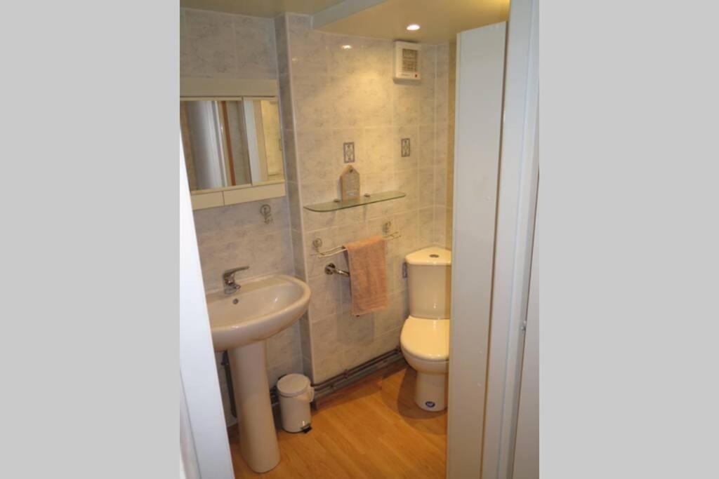 Les Petits Self Contained 2 Bedroom Apartment Molieres (Dordogne) Εξωτερικό φωτογραφία