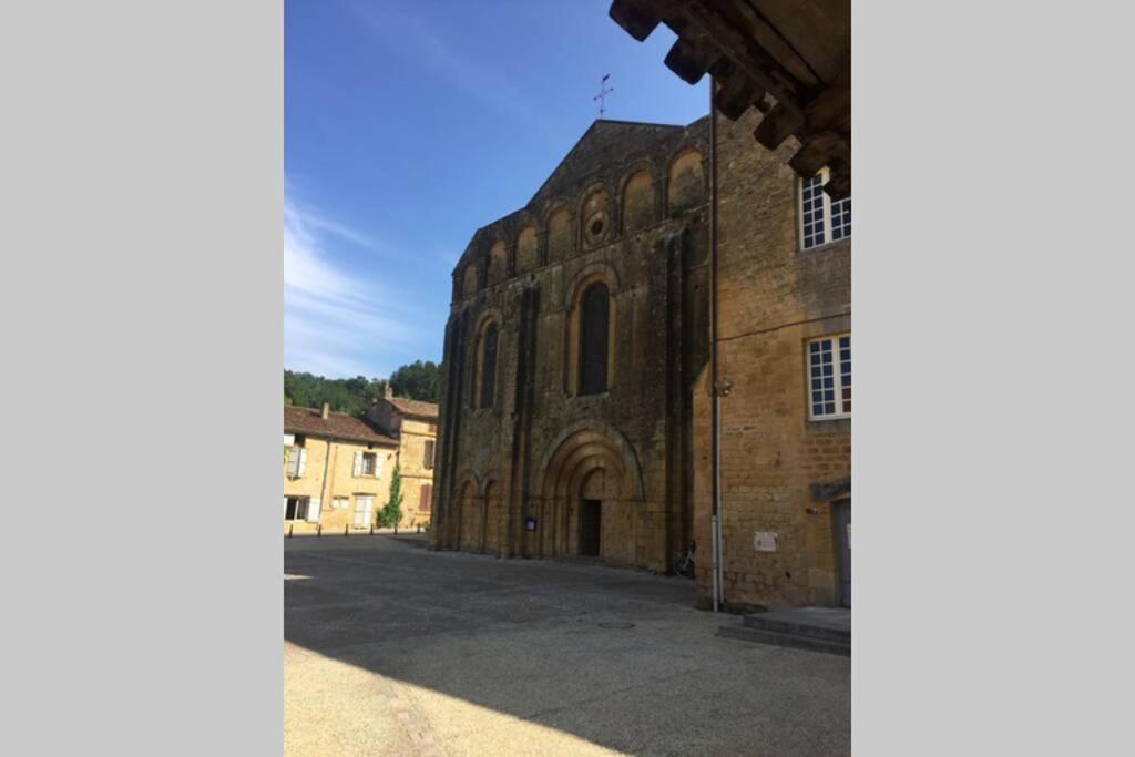 Les Petits Self Contained 2 Bedroom Apartment Molieres (Dordogne) Εξωτερικό φωτογραφία